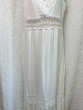 Bailey Blue 100% Rayon Sleeveless Lined White Crochet-Detail Maxi Dress Sz M